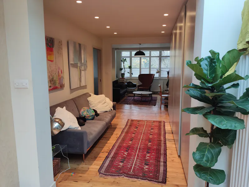 Living Room at Hanwell family home, D2757 (photo 6)
