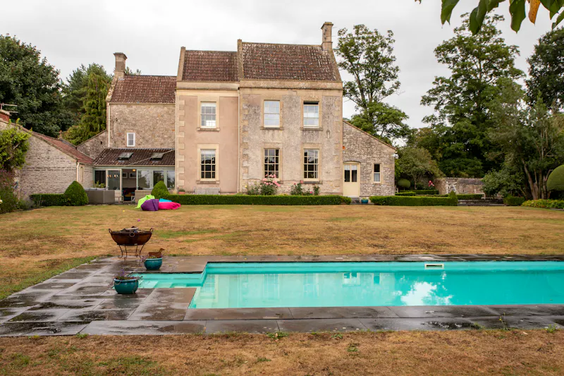 Garden at Stunning Bath Farmhouse, A1620 (photo 21)