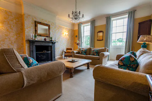 Stunning Bath Farmhouse, A1620