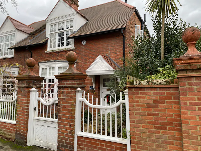 Victorian semi in Bedford Park, E528 (photo 18)