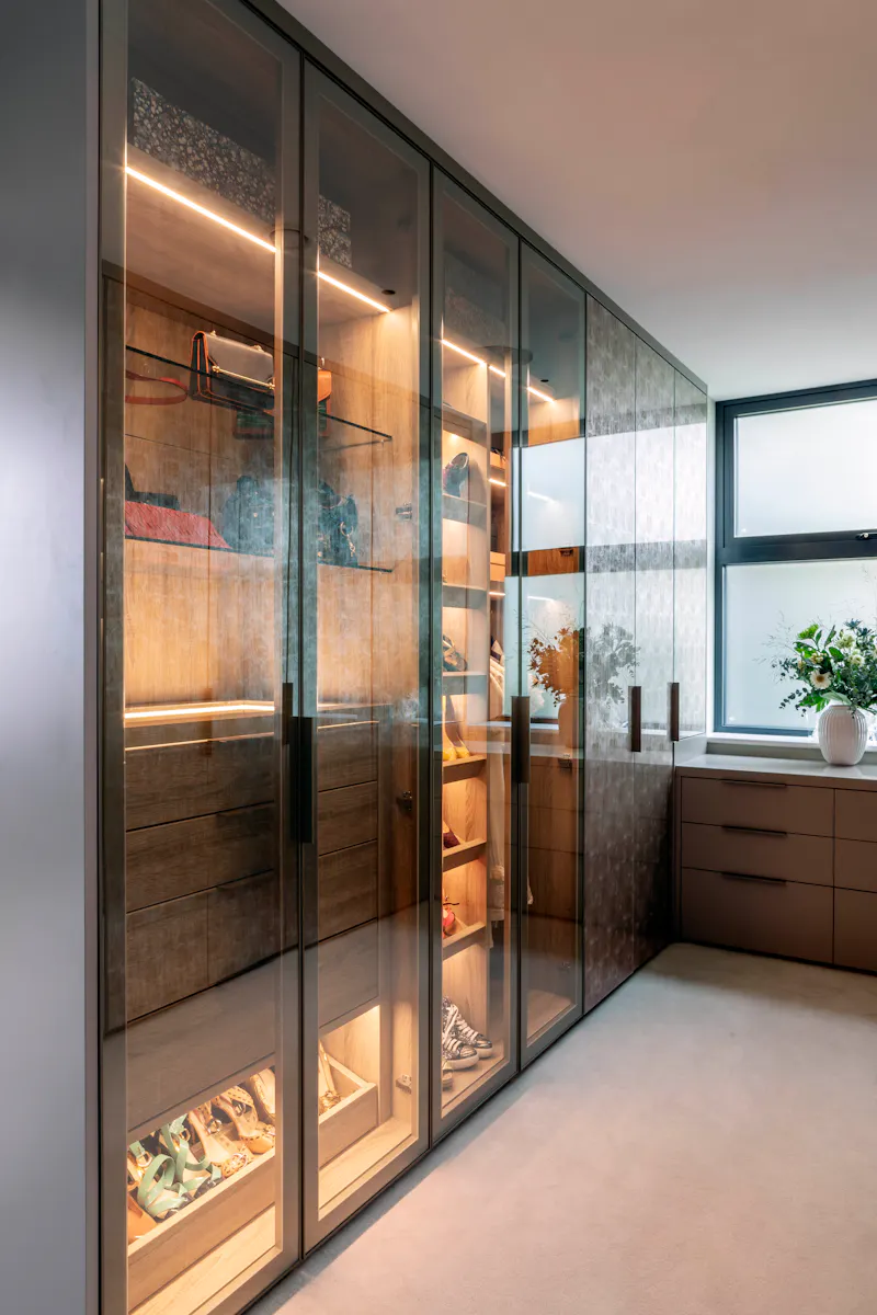 Luxury Esher modern home, K500 (photo 24)