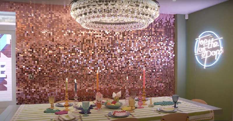 Dining room at Colourful Twickenham Townhouse, D2767 (photo 13)