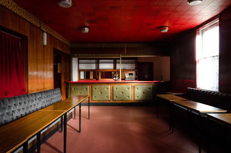 Bar at Iconic Working Men's Club, R871 (photo 9)