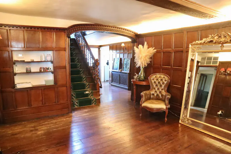 Entrance hall at Barnston Grade 2 Rectory, A1627 (photo 2)