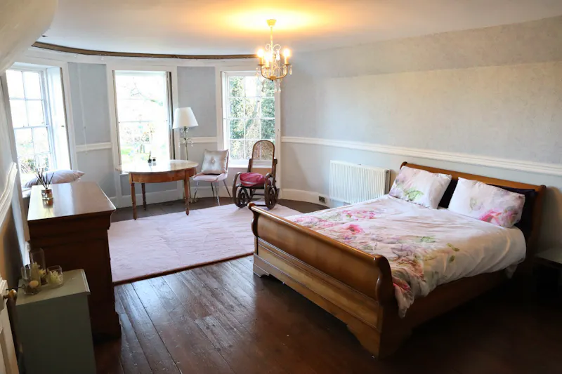 Bedroom at Barnston Grade 2 Rectory, A1627 (photo 18)