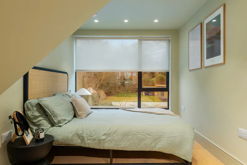 Attic at 1930's modern Sydenham home , D2763 (photo 25)