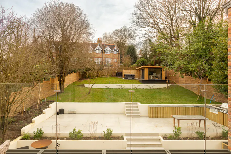 1930's modern Sydenham home , D2763 (photo 31)
