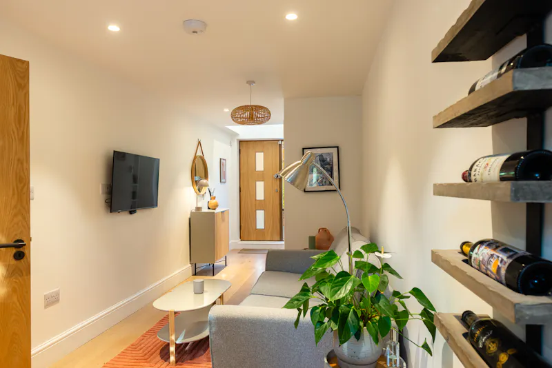 1930's modern Sydenham home , D2763 (photo 11)