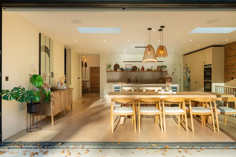 1930's modern Sydenham home , D2763 (photo 6)