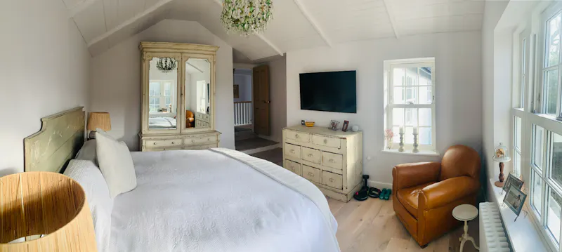 Renovated Totteridge Home, D2764 (photo 17)