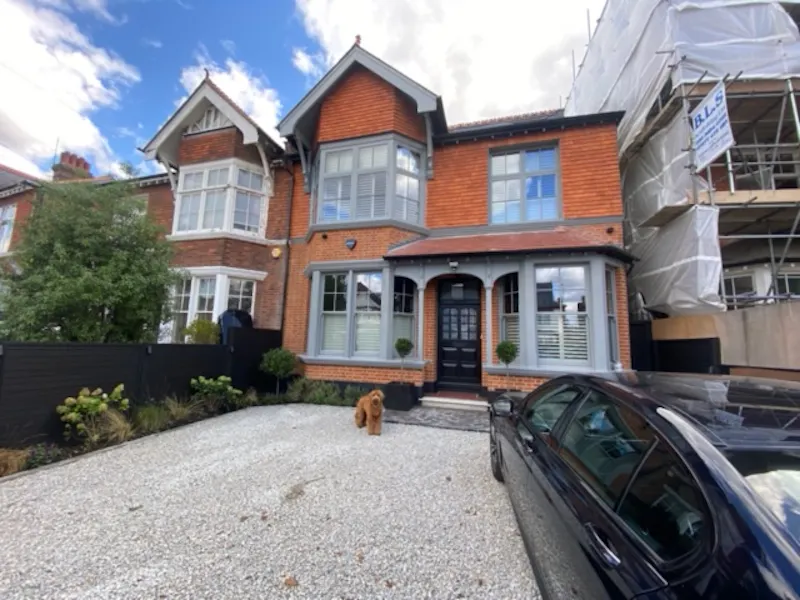 Driveway at Slick Clapham Edwardian, E530 (photo 50)