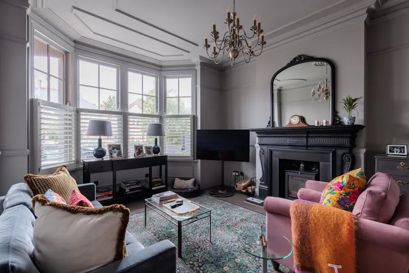 Living Room at Slick Clapham Edwardian, E530 (photo 3)