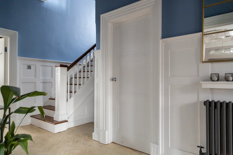 Staircase at Bright Open Highgate Home, D2765 (photo 20)
