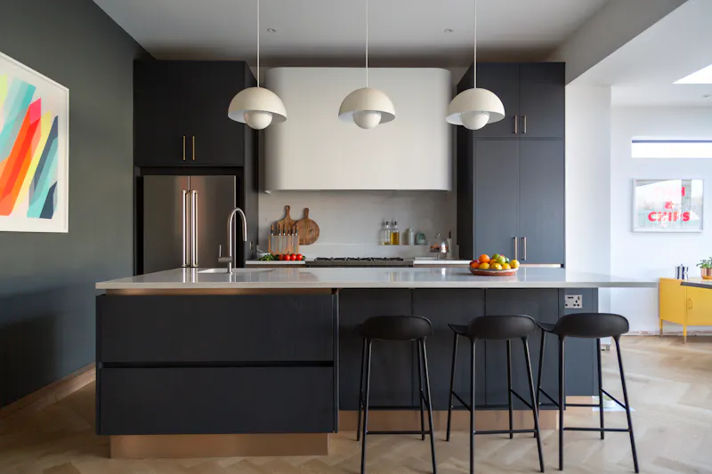 Bright Open Highgate Home, D2765 (photo 12)