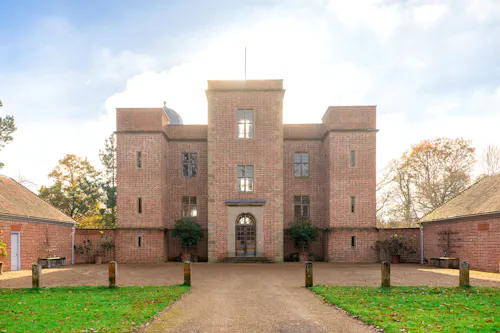 Billingshurst Manor House, D1308
