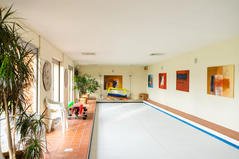 Swimming pool - indoor at Billingshurst Manor House, D1308 (photo 57)