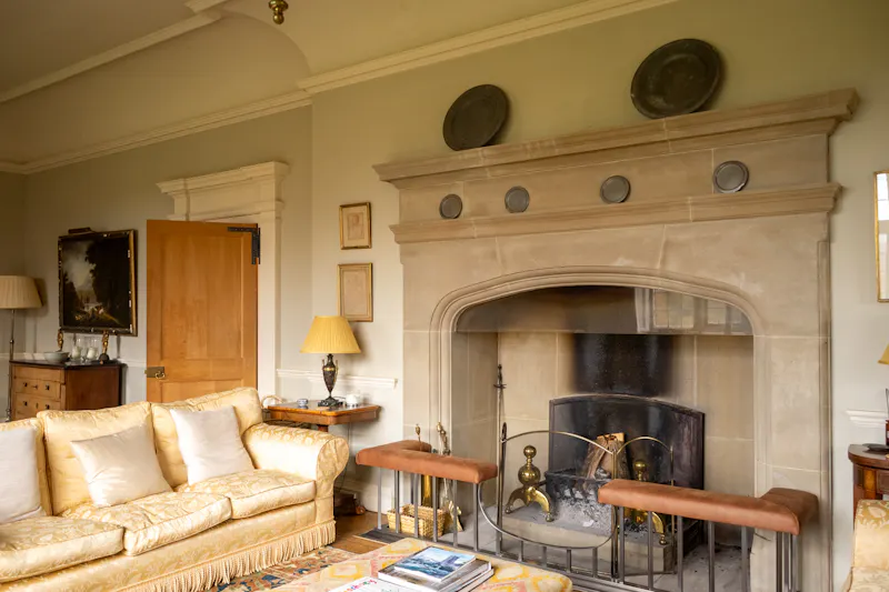 Fireplace at Billingshurst Manor House, D1308 (photo 83)