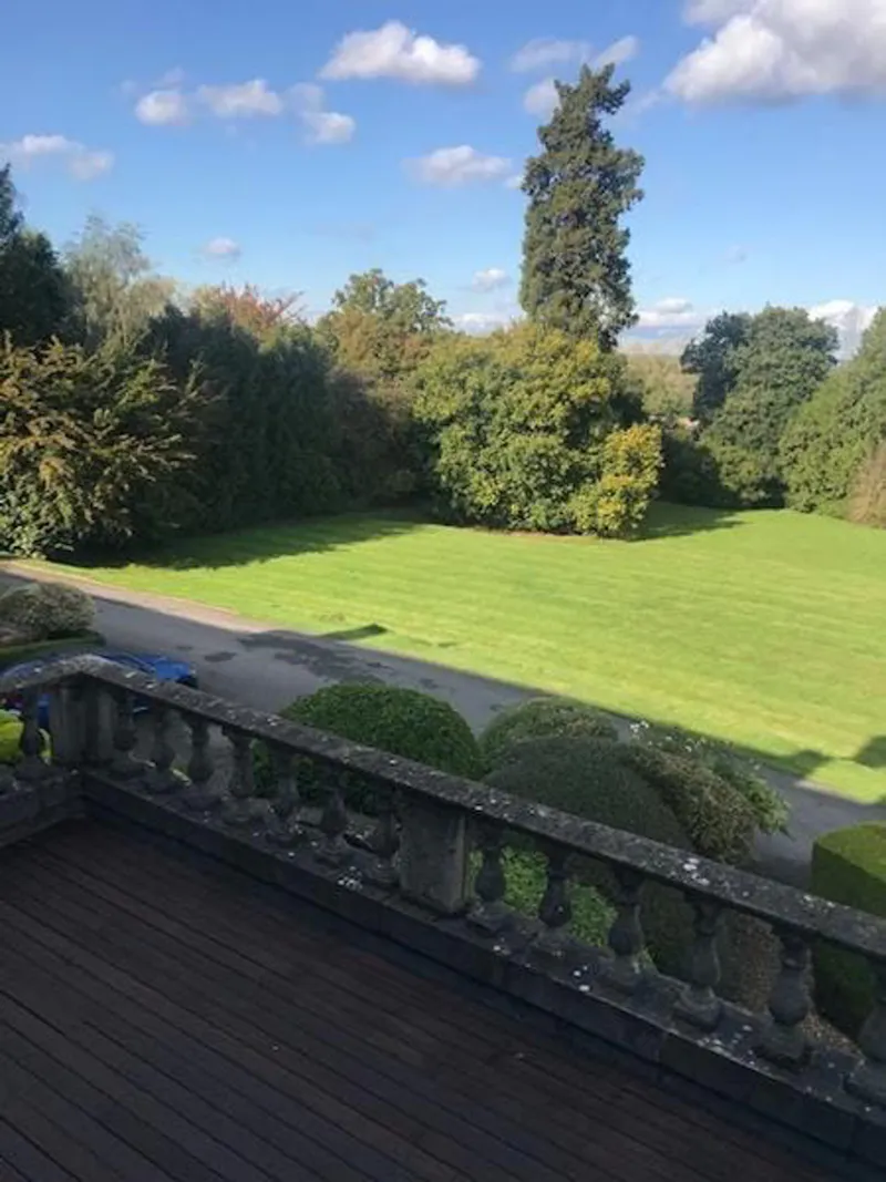 Balcony at Elegant Longcross house, A1254 (photo 28)