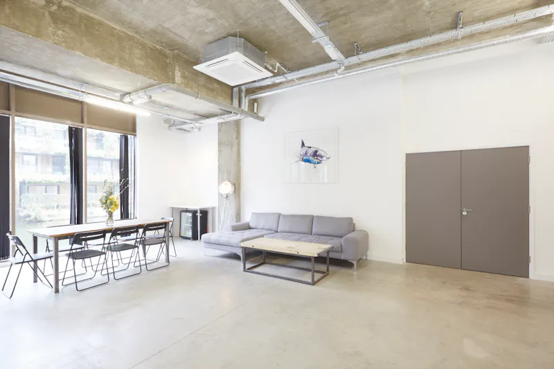 De Beauvoir concrete studios, N242 (photo 4)