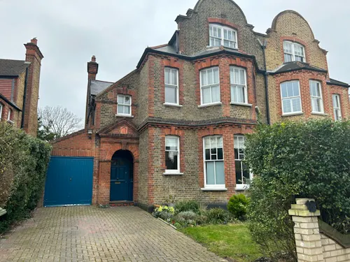 Streatham Hill Family Home, B2037