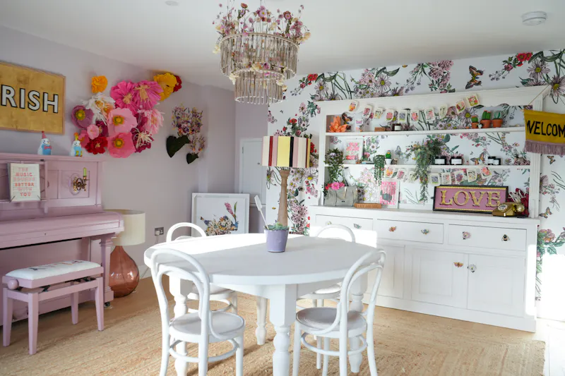 Colourful Twickenham Townhouse, D2767 (photo 16)