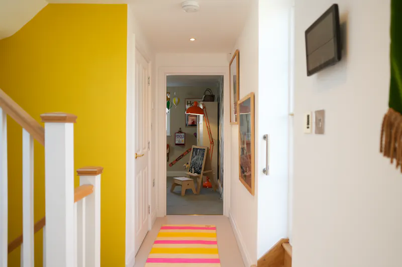 Landing at Colourful Twickenham Townhouse, D2767 (photo 18)