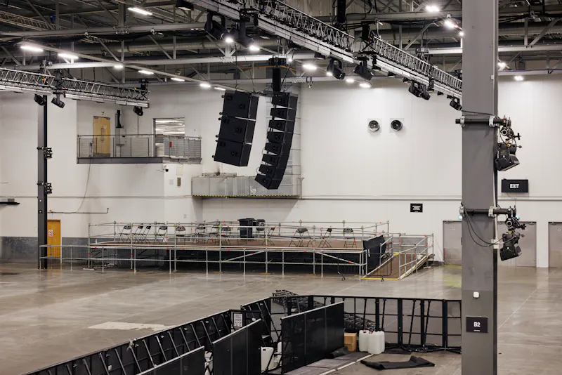 Vast Tottenham Venue, N548 (photo 24)