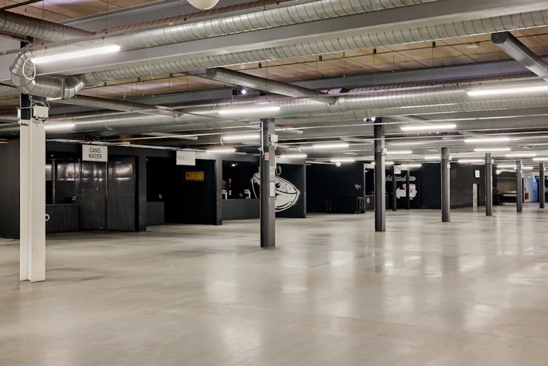 Vast Tottenham Venue, N548 (photo 9)