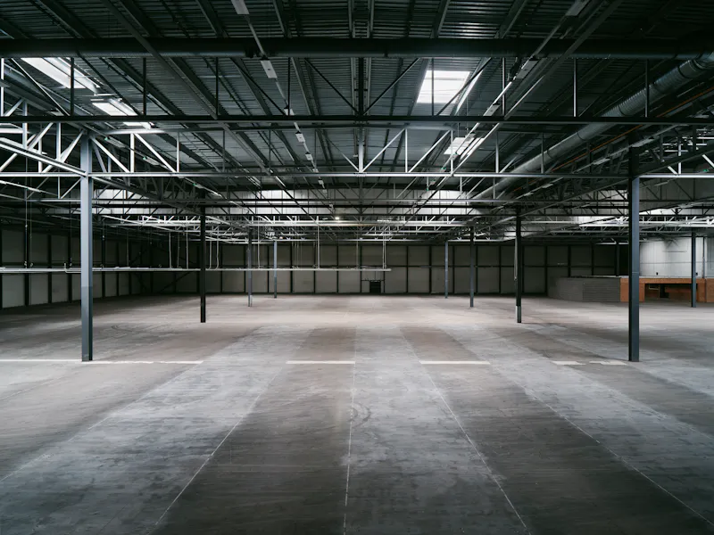 Beams at Vast Tottenham Venue, N548 (photo 15)