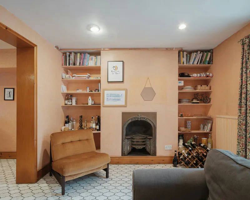 Living Room at Classic Islington Townhouse, A1623 (photo 7)