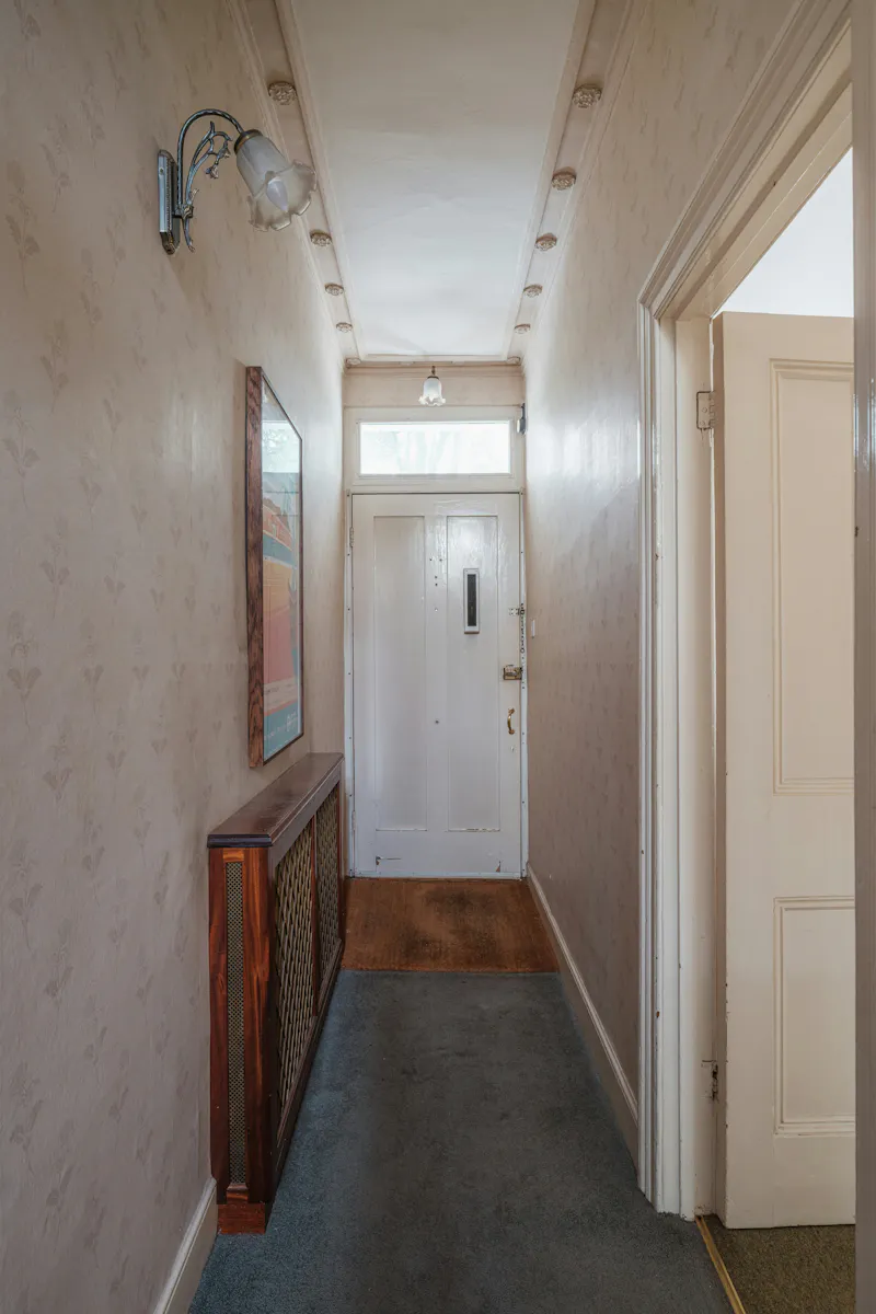 Entrance hall at Classic Islington Townhouse, A1623 (photo 2)