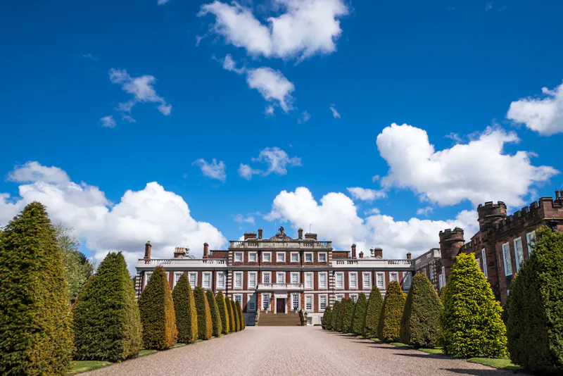Authentic Prescot stately home, G315 (photo 2)
