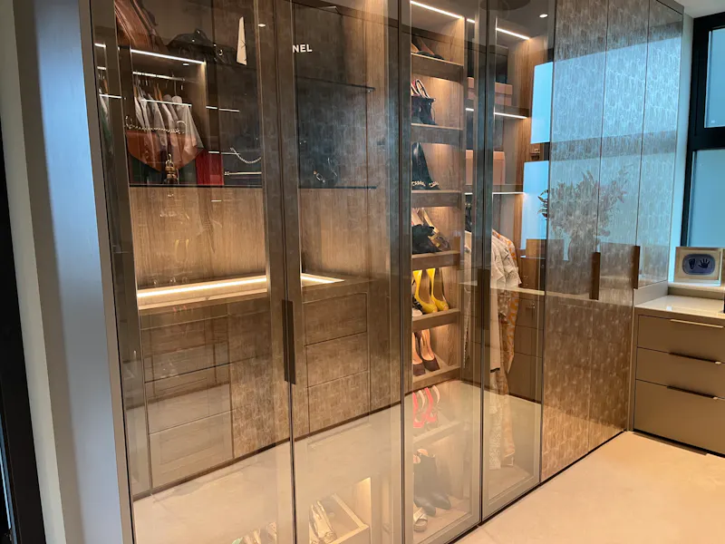 Luxury Esher modern home, K500 (photo 25)