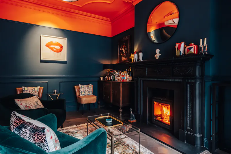Sitting room at Slick Clapham Edwardian, E530 (photo 16)