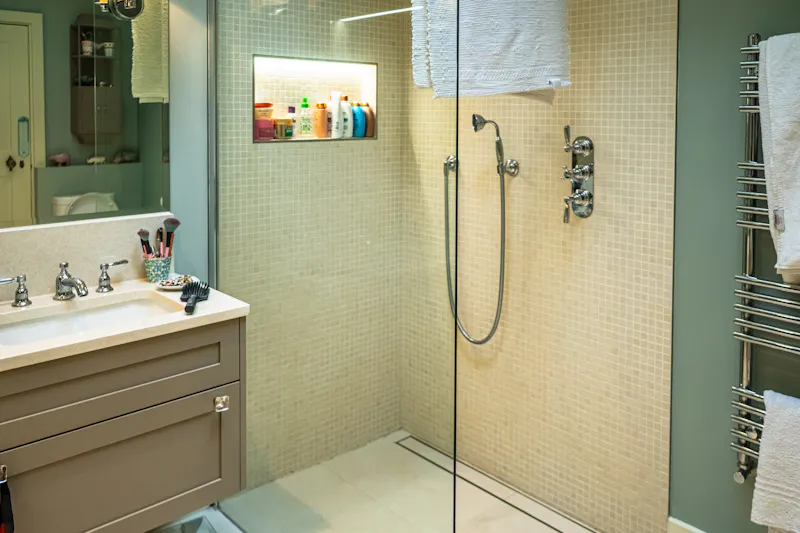 Shower at Luxury Knightsbridge Townhouse, A1185 (photo 40)