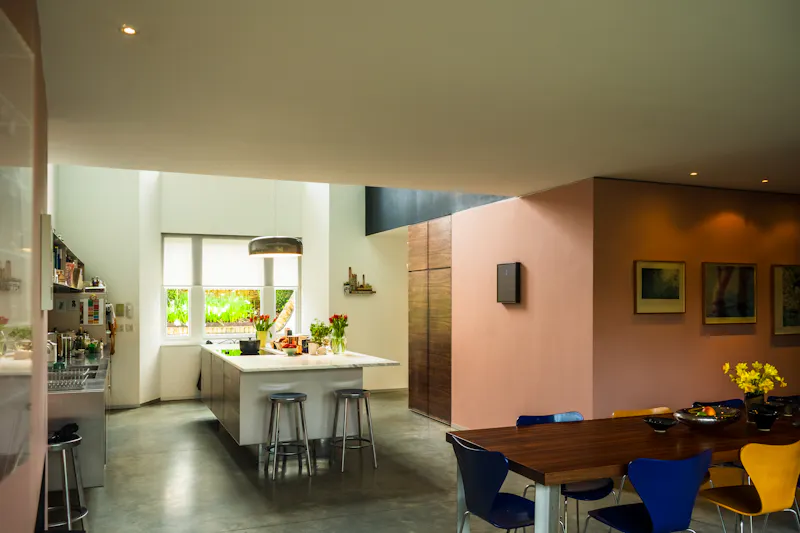 Kitchen island at RIBA Canonbury Townhouse, B2038 (photo 27)