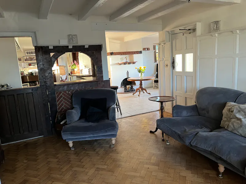 Arts and Crafts pub home Bix , M293 (photo 8)