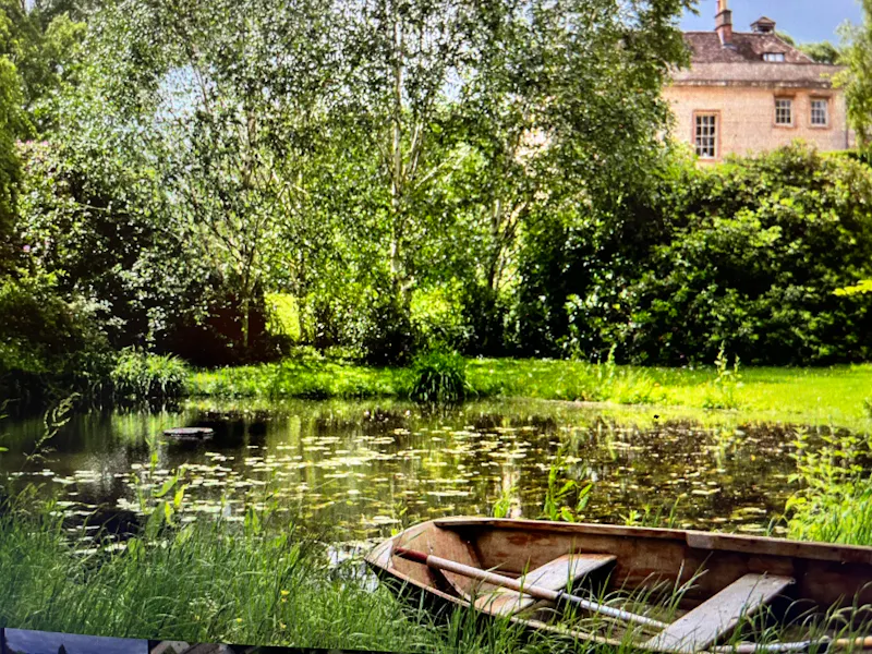 Lake at Idyllic Georgian Chippenham Manor, A1626 (photo 90)