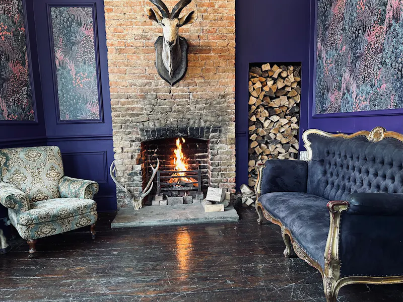 Exposed brick at Eclectic house in Hackney, F407 (photo 21)