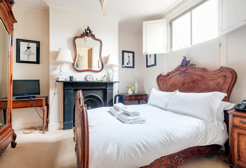 Bedroom at Clapham Townhouse, B1799 (photo 20)