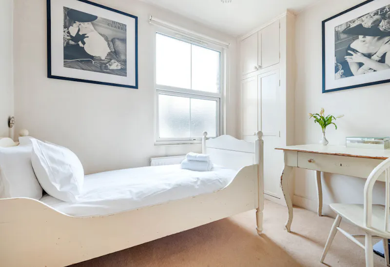 Bedroom at Clapham Townhouse, B1799 (photo 24)