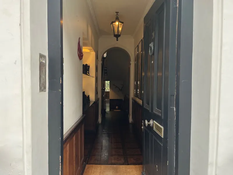 Classic Cheyne Row Townhouse, A1625 (photo 28)