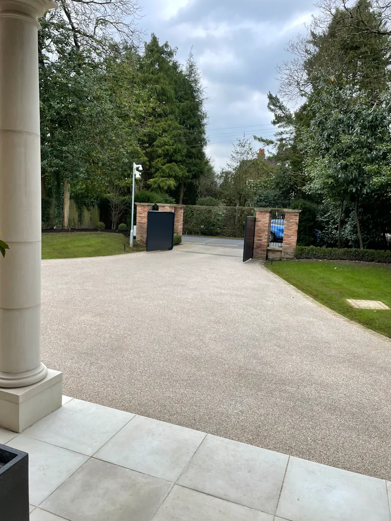 Driveway at Modern Manchester family home, D2768 (photo 39)