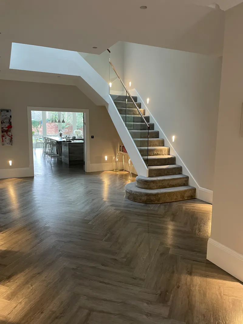 Modern Manchester family home, D2768 (photo 4)