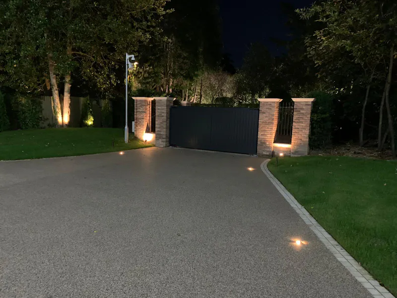 Modern Manchester family home, D2768 (photo 40)