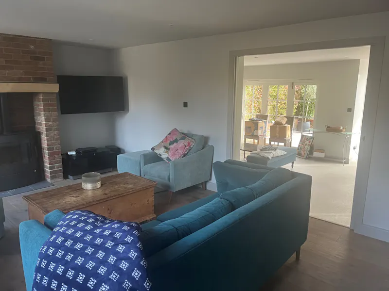 Haslemere family home, C942 (photo 4)