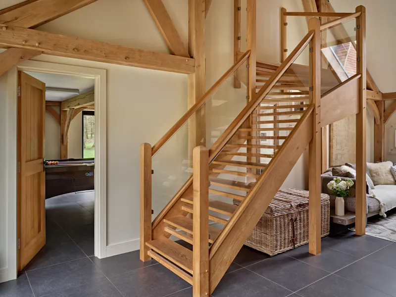 Staircase at Chobham Lake House, L756 (photo 18)