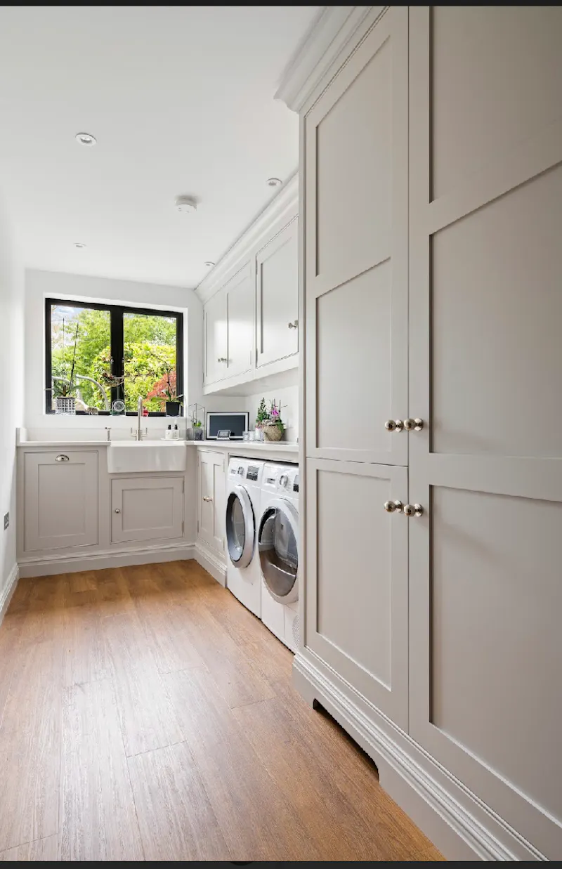 Utility room at Light Totteridge family home, D2237 (photo 6)
