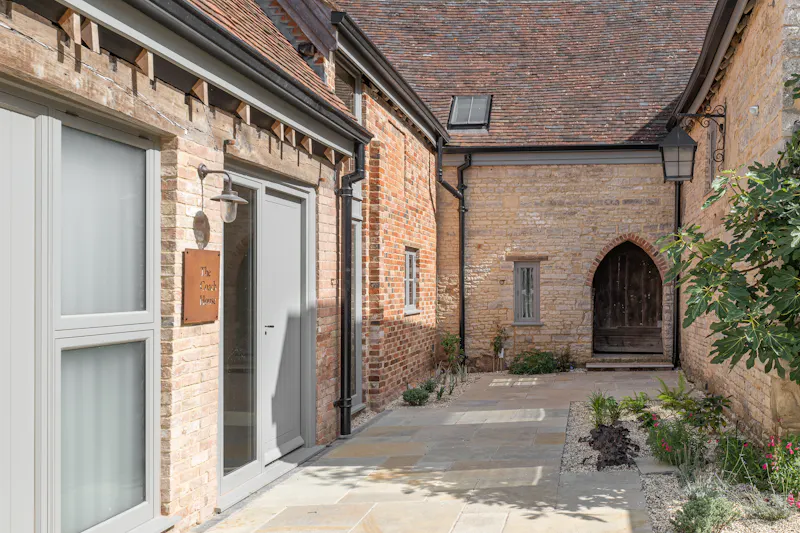 Stable / Outbuildings at Listed Warwickshire Estate, H192 (photo 14)