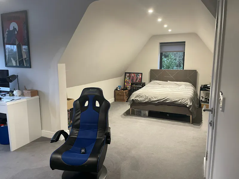 Bedroom - teen at Modern pool house Wineham , D2769 (photo 5)